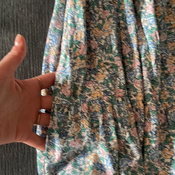 Adjustable Spaghetti Strap Floral Dress - Picture 2 of 4